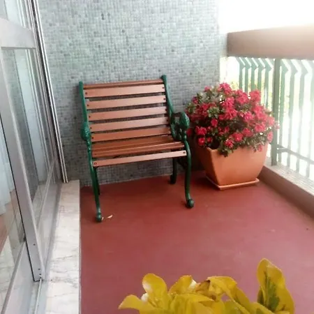 Magalhaes Apartment